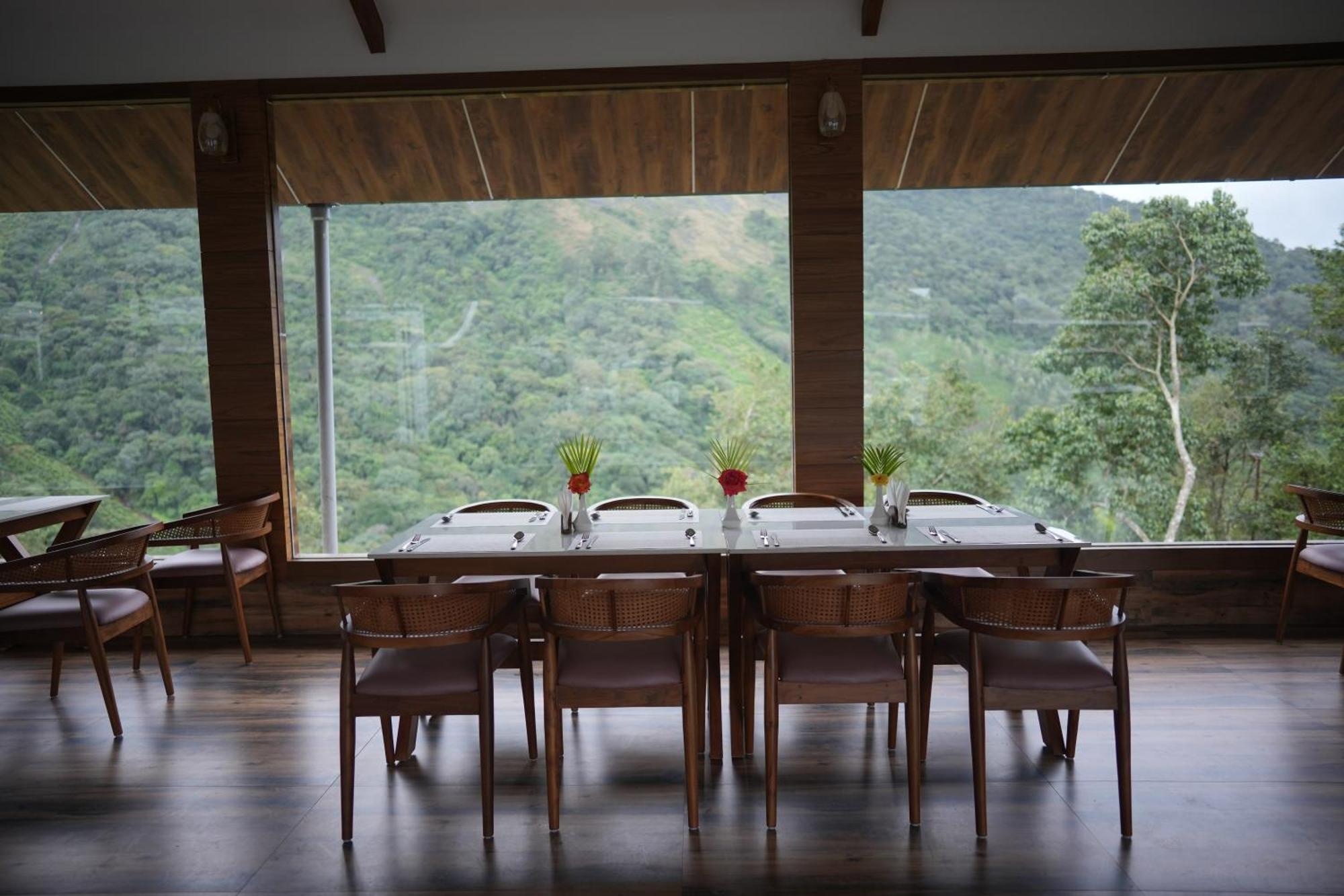 The Teatree Munnar Hotel Suryanelli Exterior photo